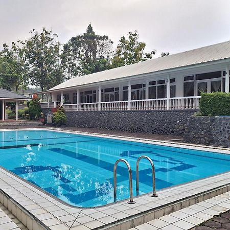 Reddoorz Resort At Tridaya Cisarua Puncak 외부 사진