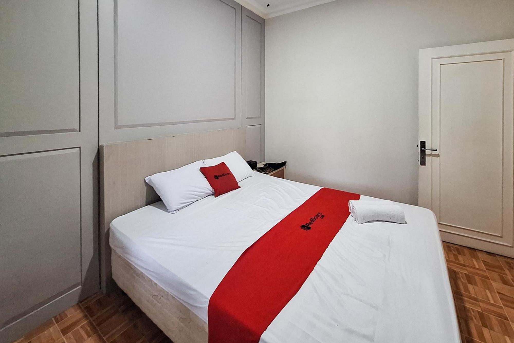 Reddoorz Resort At Tridaya Cisarua Puncak 외부 사진