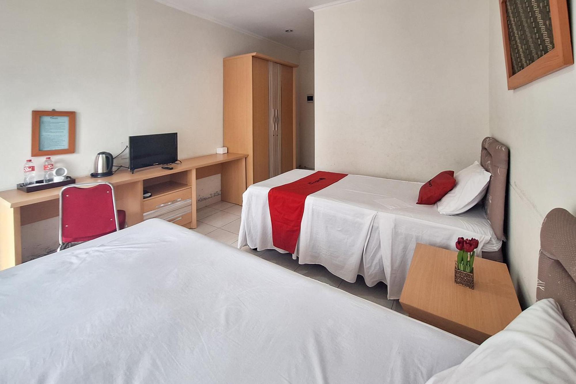 Reddoorz Resort At Tridaya Cisarua Puncak 외부 사진