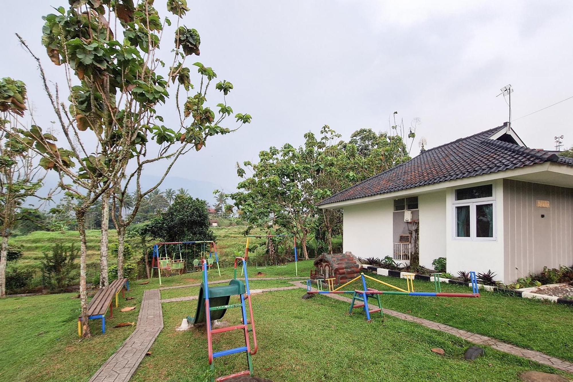 Reddoorz Resort At Tridaya Cisarua Puncak 외부 사진